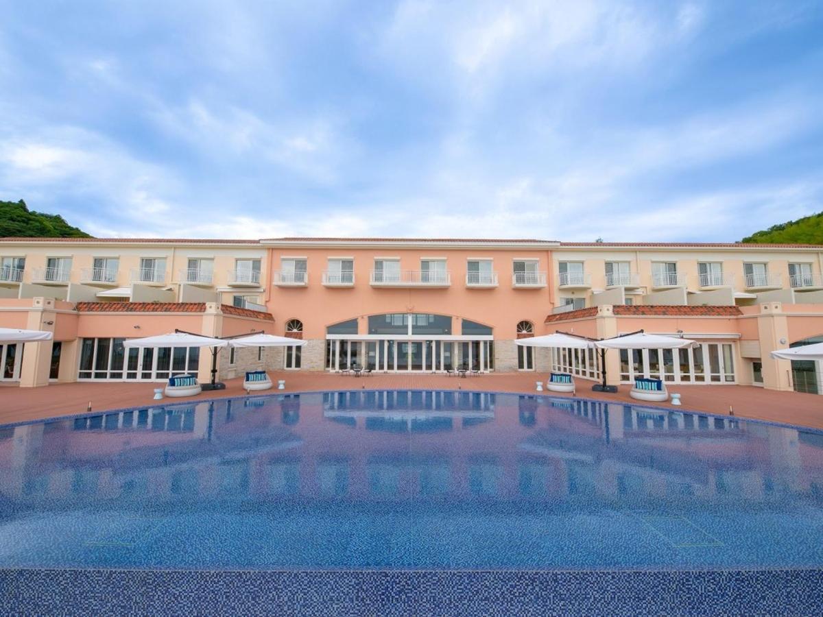 Marissa Resort Sazanseto Suo-Oshima Екстериор снимка