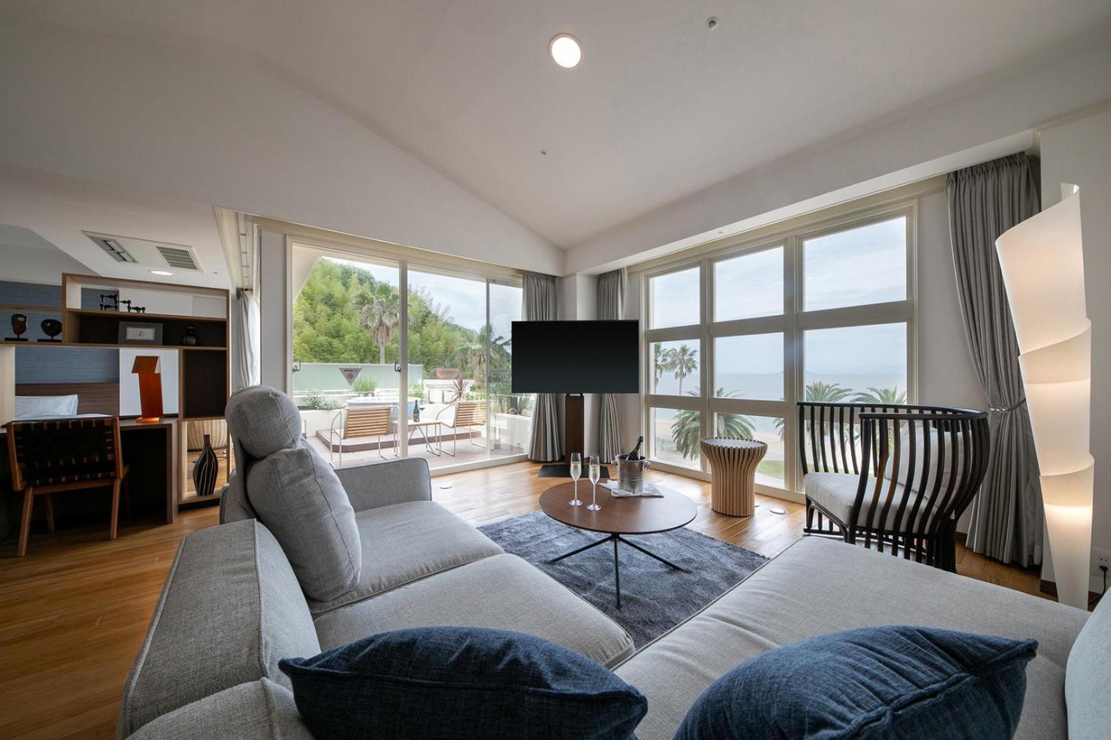 Marissa Resort Sazanseto Suo-Oshima Екстериор снимка